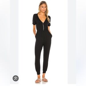 Henley Jumpsuit in Black
LOVERS AND FRIENDS size small